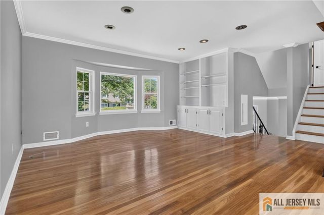 179 Davis Avenue, Piscataway, NJ 08854