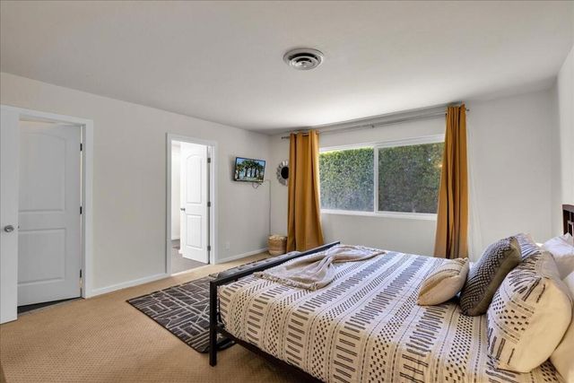 2109 E Paseo Gracia, Palm Springs, CA 92262