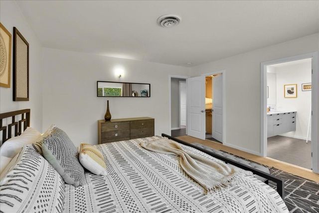 2109 E Paseo Gracia, Palm Springs, CA 92262