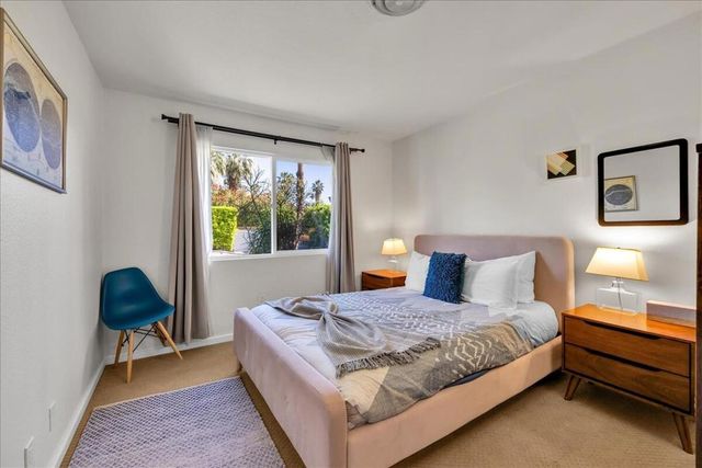 2109 E Paseo Gracia, Palm Springs, CA 92262