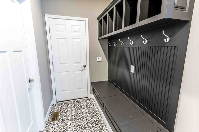498 Carleton Drive, Sugarcreek Twp, OH 45440