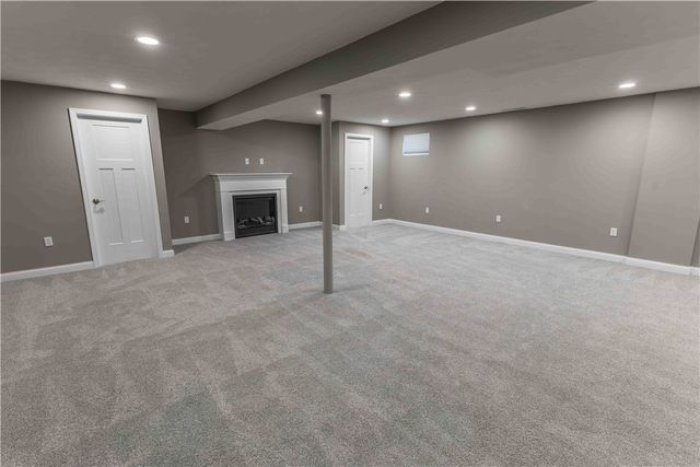 498 Carleton Drive, Sugarcreek Twp, OH 45440
