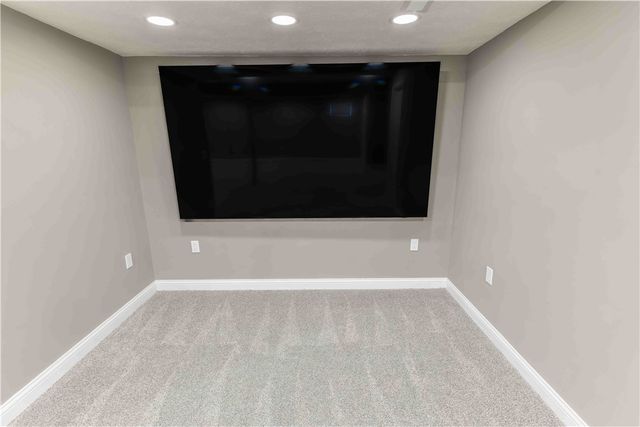 498 Carleton Drive, Sugarcreek Twp, OH 45440