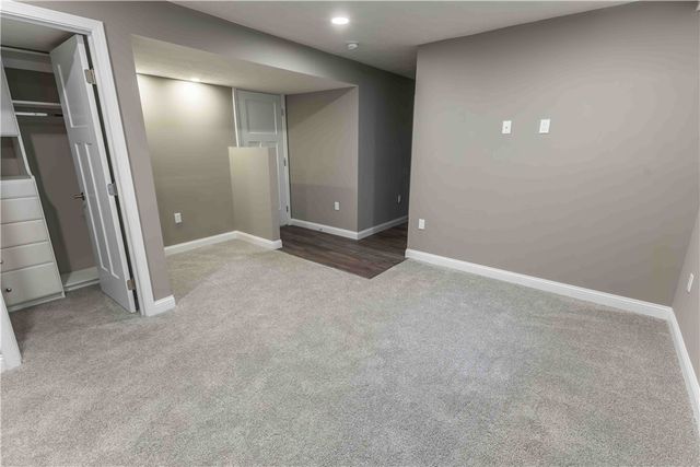498 Carleton Drive, Sugarcreek Twp, OH 45440