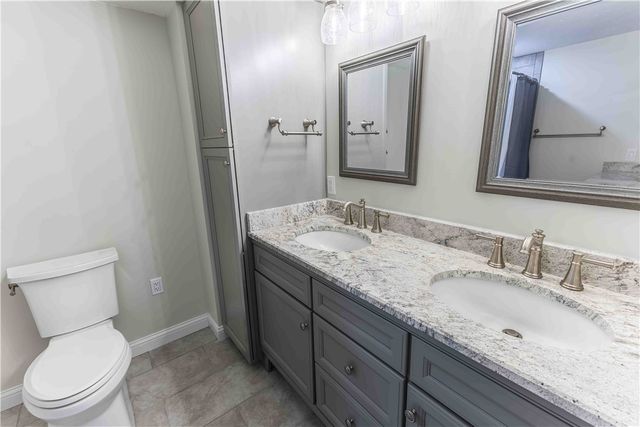 498 Carleton Drive, Sugarcreek Twp, OH 45440