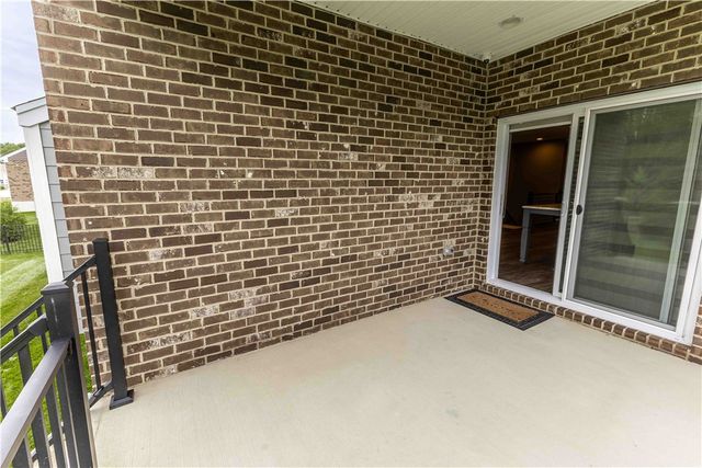 498 Carleton Drive, Sugarcreek Twp, OH 45440