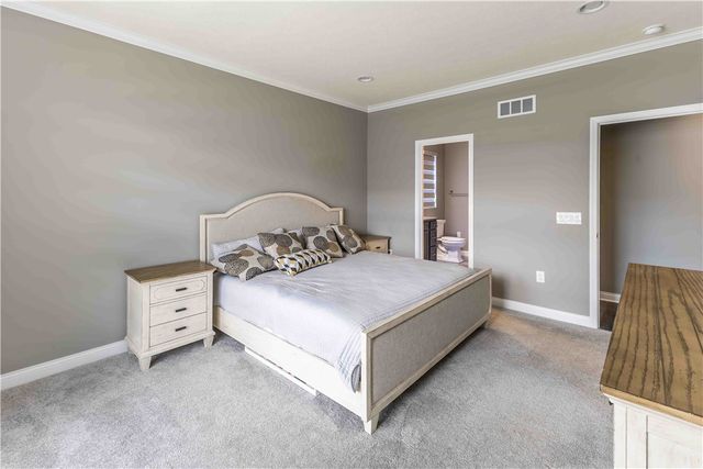 498 Carleton Drive, Sugarcreek Twp, OH 45440