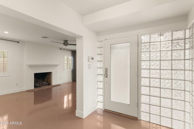 526 W WINDSOR Avenue, Phoenix, AZ 85003