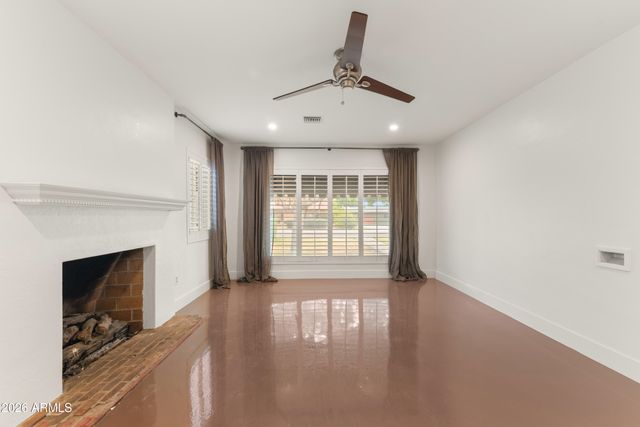 526 W WINDSOR Avenue, Phoenix, AZ 85003