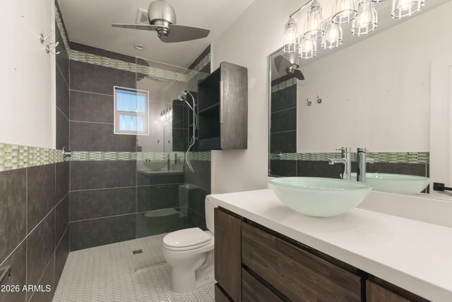 526 W WINDSOR Avenue, Phoenix, AZ 85003