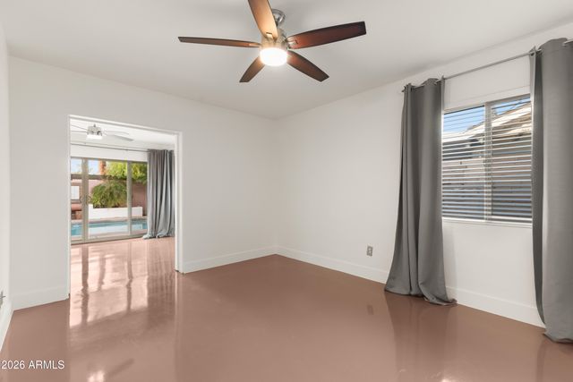 526 W WINDSOR Avenue, Phoenix, AZ 85003