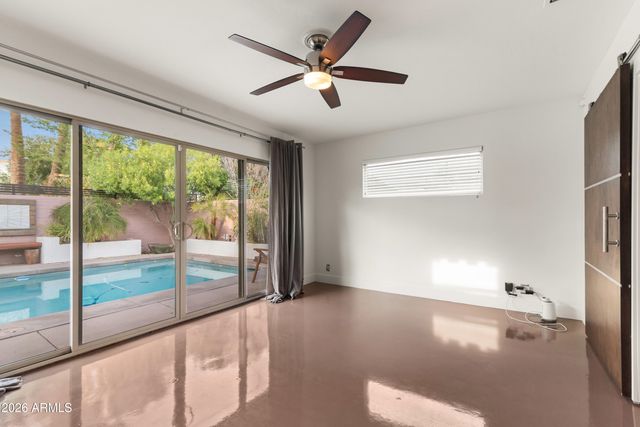 526 W WINDSOR Avenue, Phoenix, AZ 85003