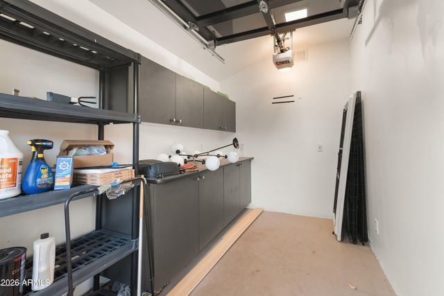 526 W WINDSOR Avenue, Phoenix, AZ 85003