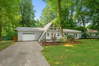 1900 Derfla Drive, Royalton Twp, MI 49085