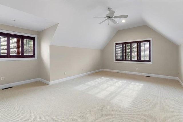 120 Cricket Ln, North Andover, MA 01845
