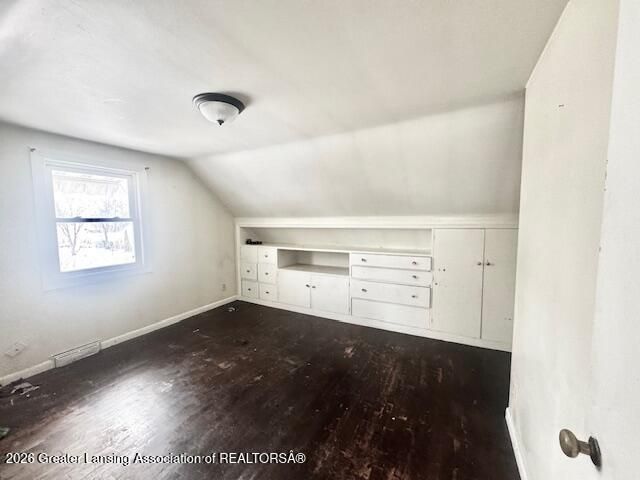 616 Glendale Avenue, Lansing, MI 48910