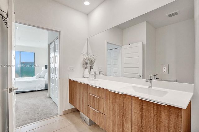 4725 NW 85th Ave 38, Doral, FL 33166