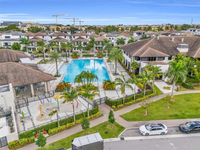 4725 NW 85th Ave 38, Doral, FL 33166