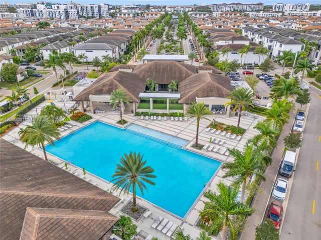 4725 NW 85th Ave 38, Doral, FL 33166
