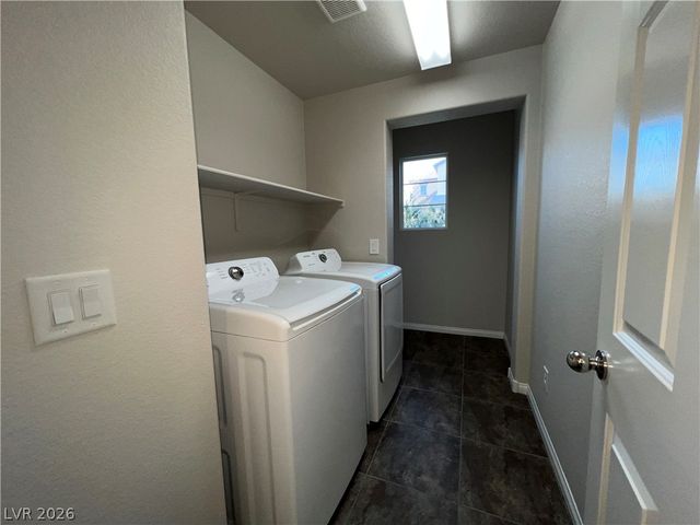 10804 Leatherstocking Avenue, Las Vegas, NV 89166