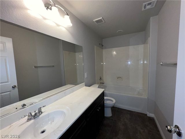 10804 Leatherstocking Avenue, Las Vegas, NV 89166