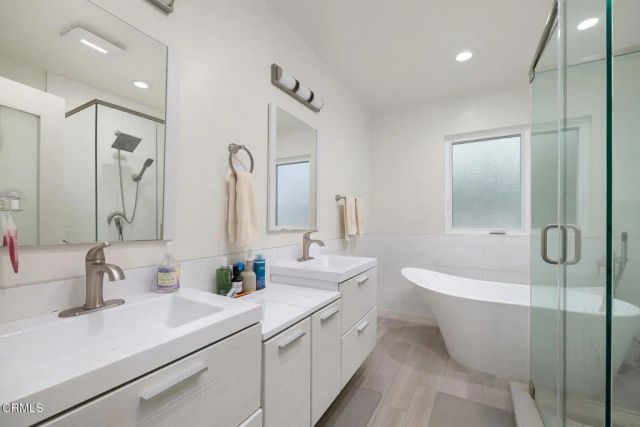 5148 Oakwood Avenue, La Canada Flintridge, CA 91011
