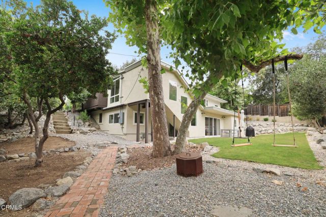5148 Oakwood Avenue, La Canada Flintridge, CA 91011