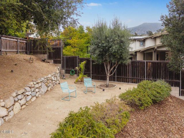 5148 Oakwood Avenue, La Canada Flintridge, CA 91011