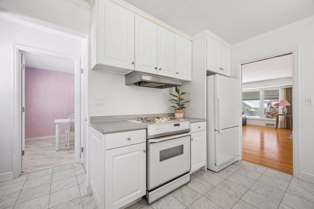 5616 Beard Avenue S, Edina, MN 55410