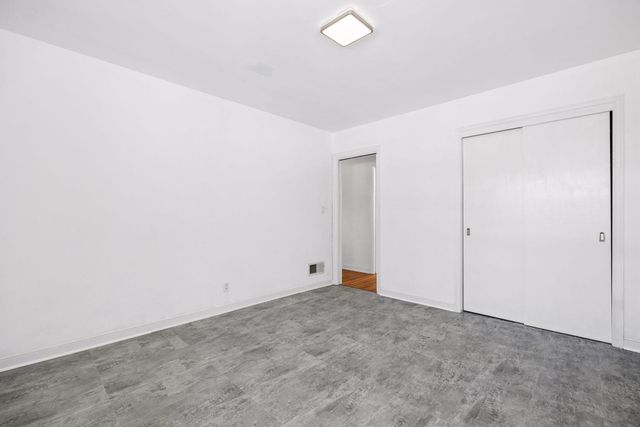 5616 Beard Avenue S, Edina, MN 55410