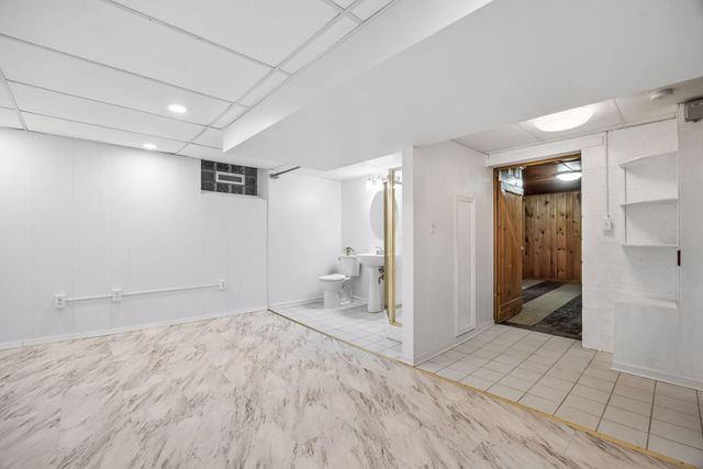 5616 Beard Avenue S, Edina, MN 55410