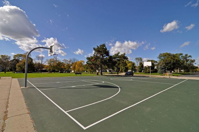 5616 Beard Avenue S, Edina, MN 55410