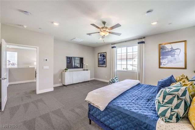 1194 Kaylis Cove Place 74, North Las Vegas, NV 89084