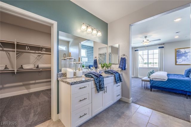 1194 Kaylis Cove Place 74, North Las Vegas, NV 89084