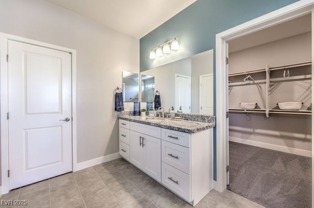 1194 Kaylis Cove Place 74, North Las Vegas, NV 89084