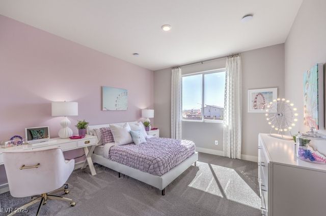 1194 Kaylis Cove Place 74, North Las Vegas, NV 89084