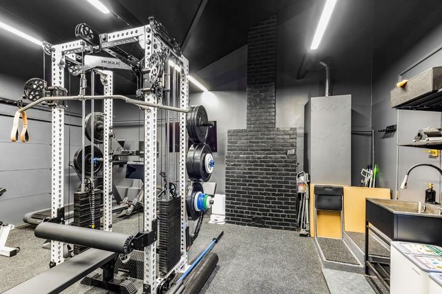 601 J St, Davis, CA 95616