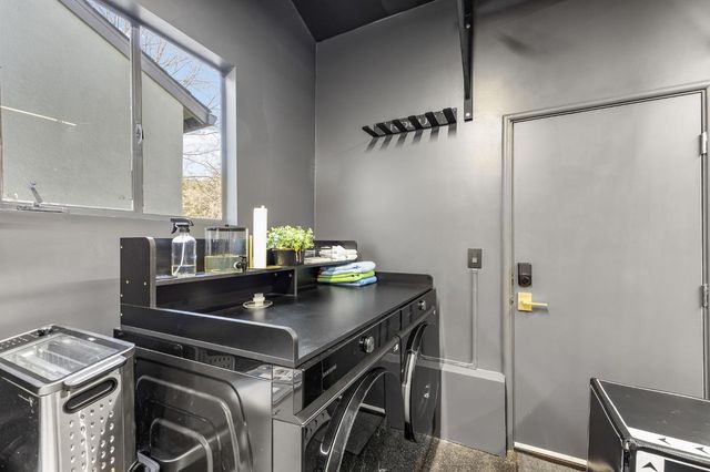 601 J St, Davis, CA 95616