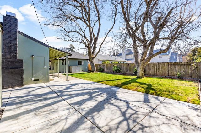 601 J St, Davis, CA 95616