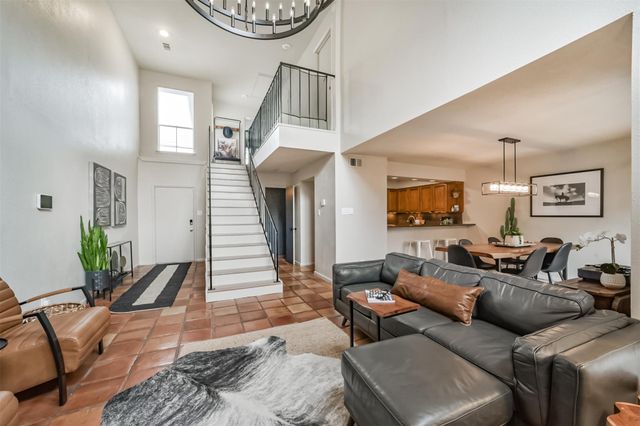 1914 Augusta Drive 1, Houston, TX 77057