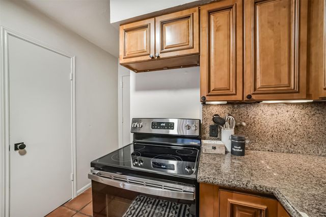 1914 Augusta Drive 1, Houston, TX 77057
