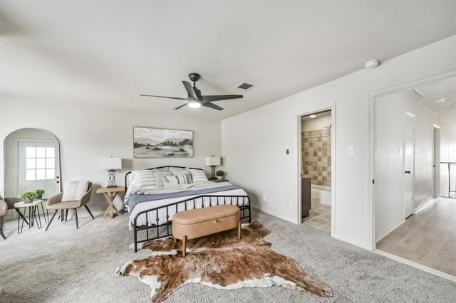 1914 Augusta Drive 1, Houston, TX 77057