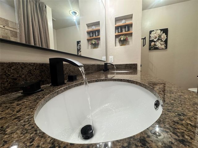 1914 Augusta Drive 1, Houston, TX 77057