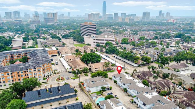 1914 Augusta Drive 1, Houston, TX 77057
