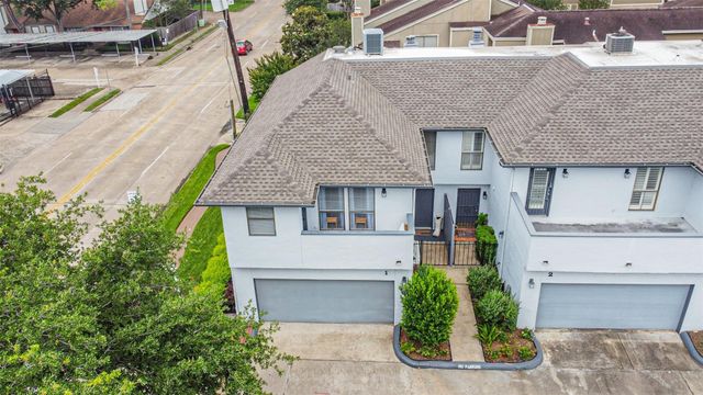 1914 Augusta Drive 1, Houston, TX 77057