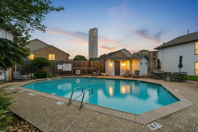 1914 Augusta Drive 1, Houston, TX 77057