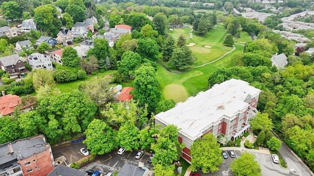 35 Commonwealth Ave 110, Newton, MA 02459