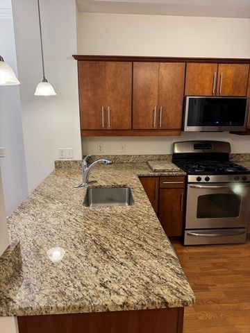 35 Commonwealth Ave 110, Newton, MA 02459