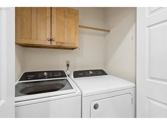 17891 Sw GEORGE Ct, Beaverton, OR 97078