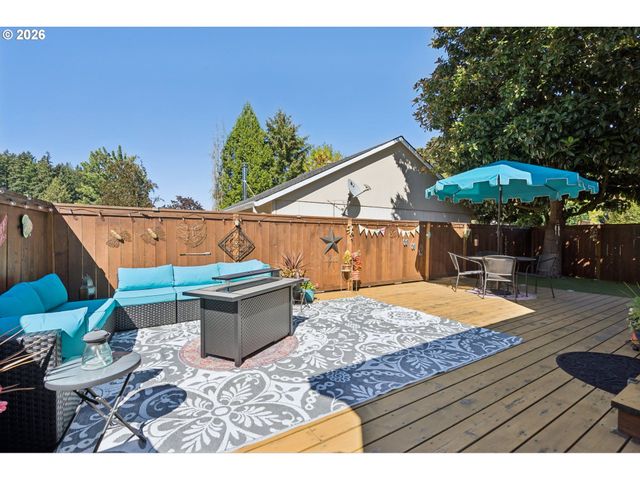 17891 Sw GEORGE Ct, Beaverton, OR 97078